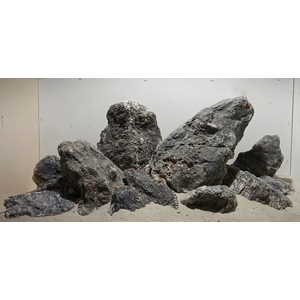 Камень черный кварц