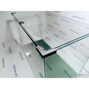 ​Данная модель аквариумов склеена клеем европейского производителя, срок годности не ограничен. Имеет стеклянную крышку.