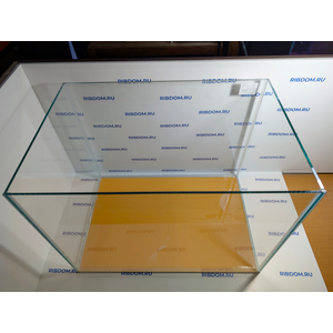 Данная модель аквариумов склеена клеем европейского производителя, срок годности не ограничен. Подойдет для содержания большинства рыб не большого и среднего размера.