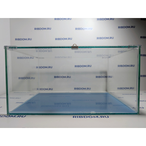 Данная модель террариумов склеена клеем европейского производителя, срок годности не ограничен. Имеет стеклянную крышку. Подойдет для содержания крабиков, раков, лягушек и др. Наличие покровного стекла гарантирует безопасность для таких рыбок как петушок, креветок и других видов которые склонны к выпрыгиванию из аквариума, плюс сохраняется тепло внутри куба по сравнению с открытыми аквариумами.